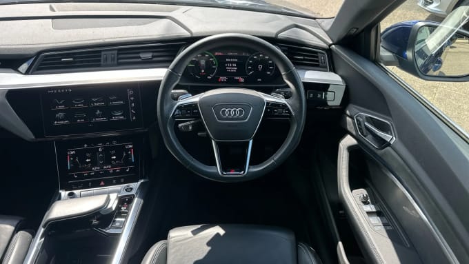 2022 Audi E-tron