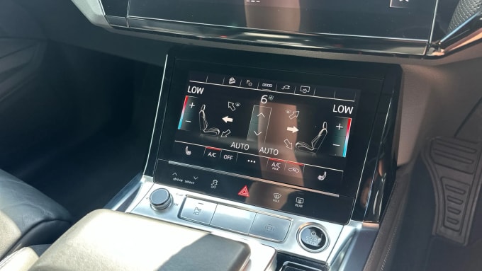 2022 Audi E-tron