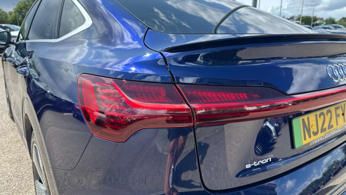 2022 Audi E-tron