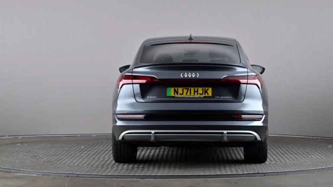 2021 Audi E-tron