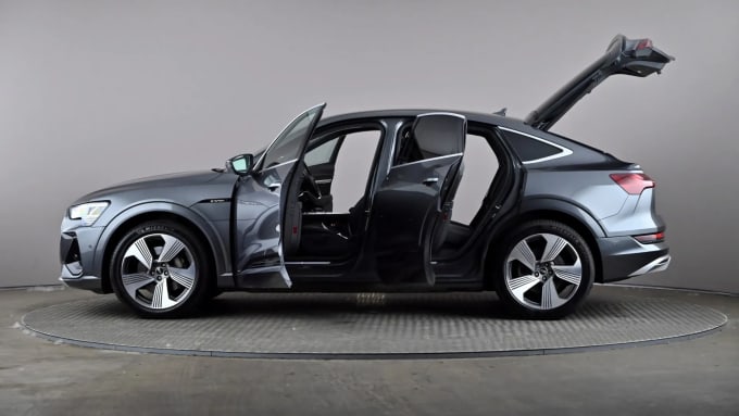 2021 Audi E-tron