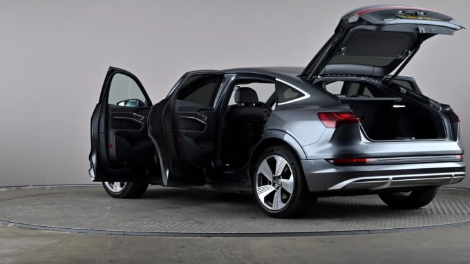 2021 Audi E-tron