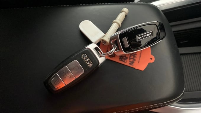 2021 Audi E-tron