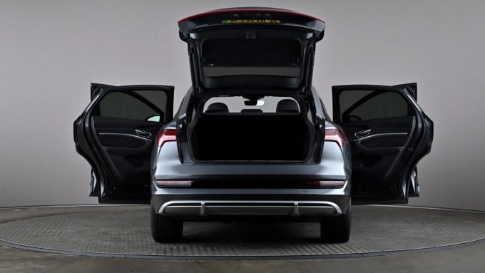 2021 Audi E-tron