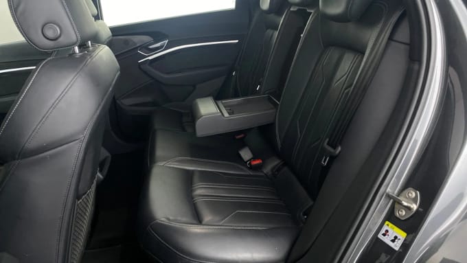 2021 Audi E-tron