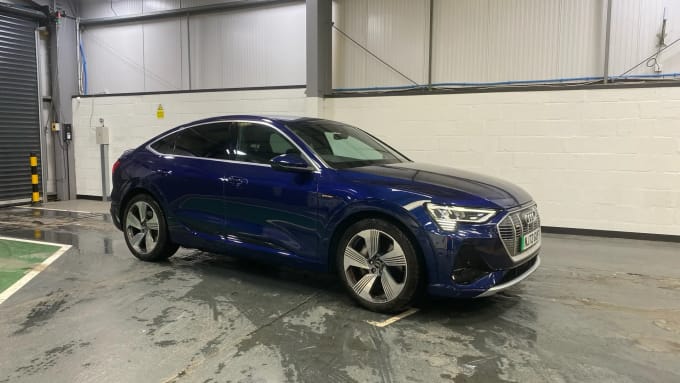 2022 Audi E-tron