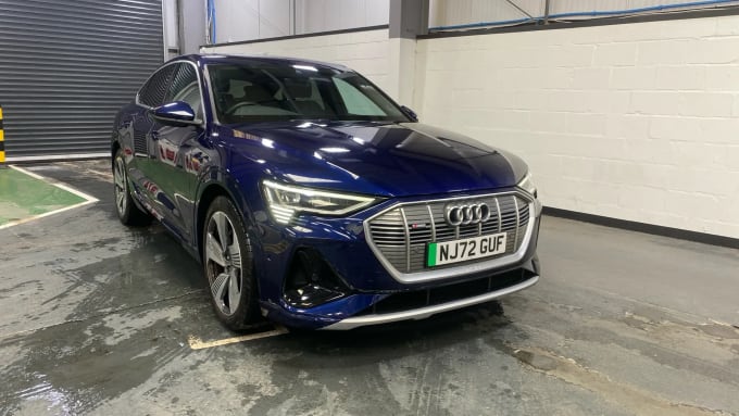 2022 Audi E-tron