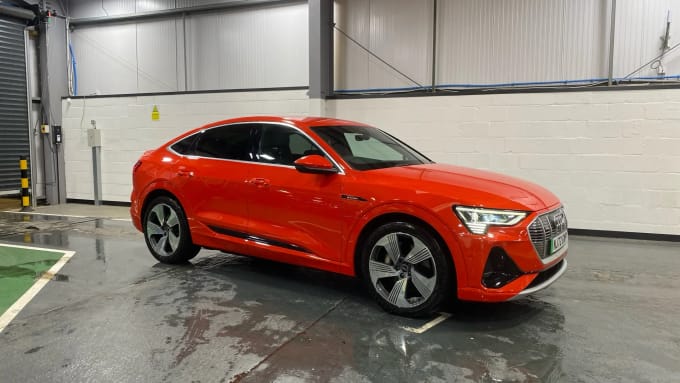 2022 Audi E-tron