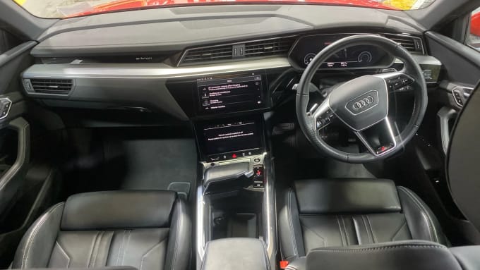 2022 Audi E-tron