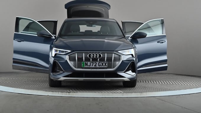 2022 Audi E-tron