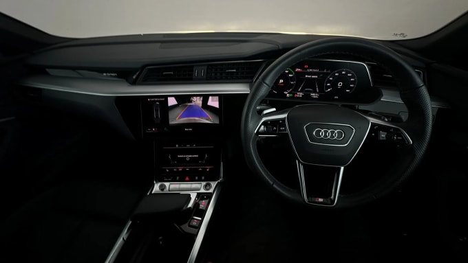2022 Audi E-tron