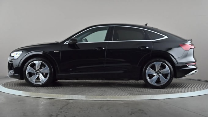 2022 Audi E-tron