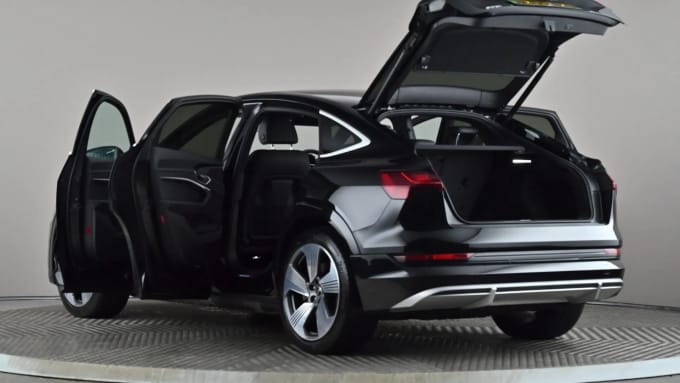 2022 Audi E-tron