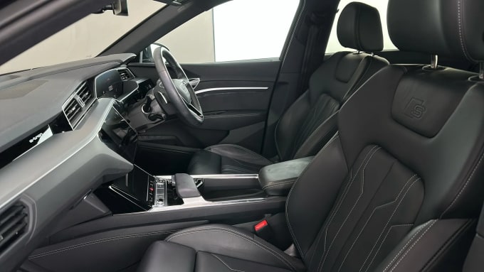 2022 Audi E-tron