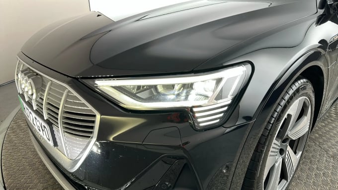 2022 Audi E-tron