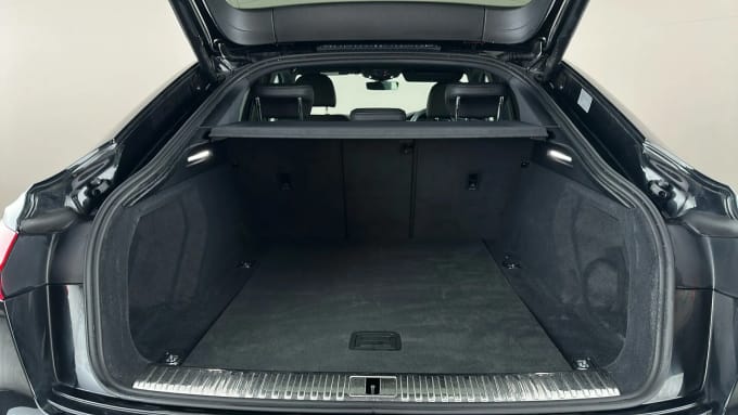 2022 Audi E-tron