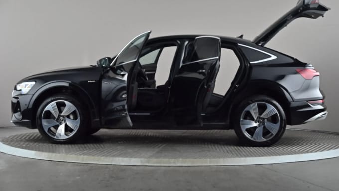 2022 Audi E-tron