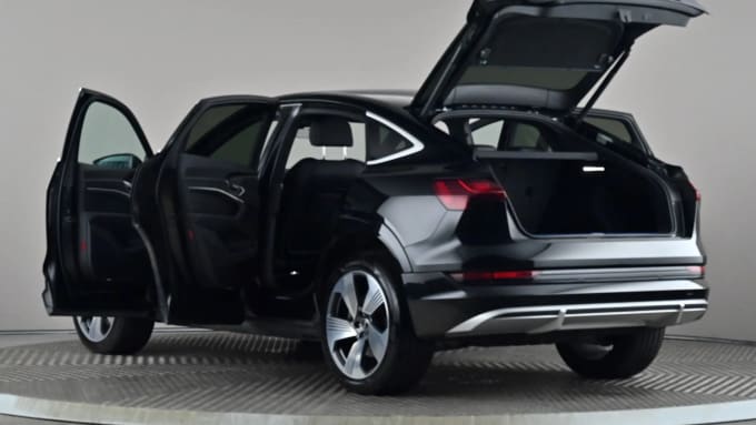 2022 Audi E-tron
