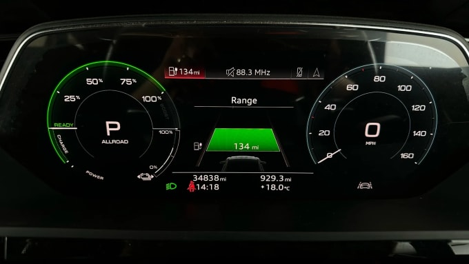 2022 Audi E-tron