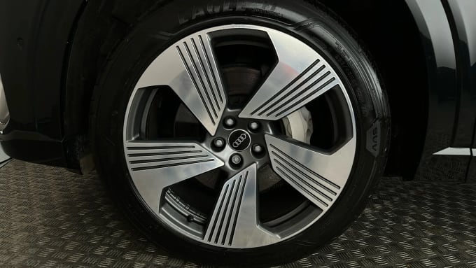 2022 Audi E-tron