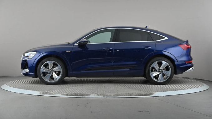 2022 Audi E-tron