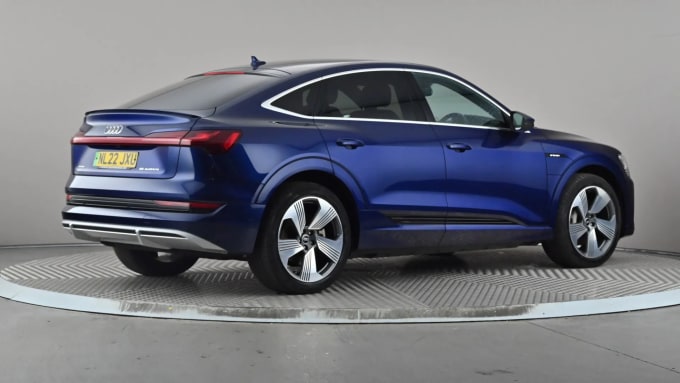 2022 Audi E-tron