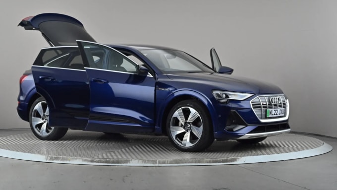 2022 Audi E-tron
