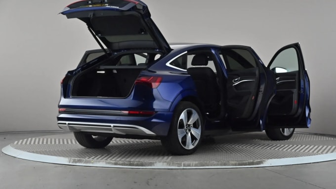 2022 Audi E-tron