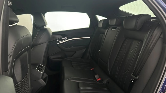 2022 Audi E-tron