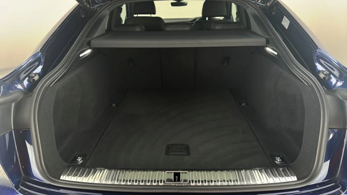 2022 Audi E-tron