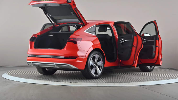 2022 Audi E-tron