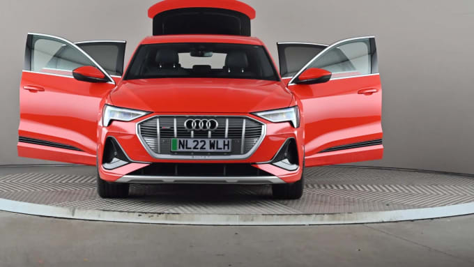 2022 Audi E-tron