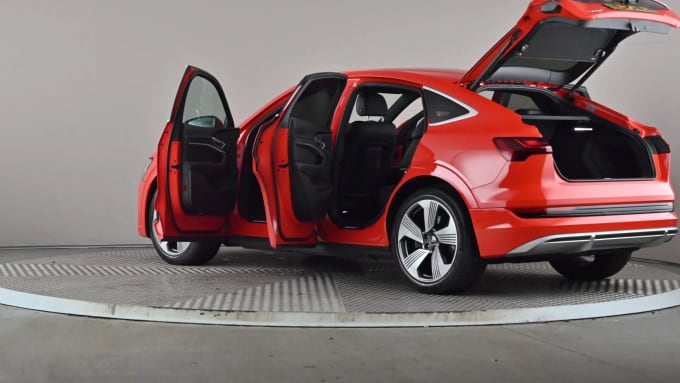 2022 Audi E-tron
