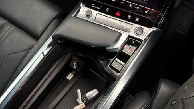 2022 Audi E-tron