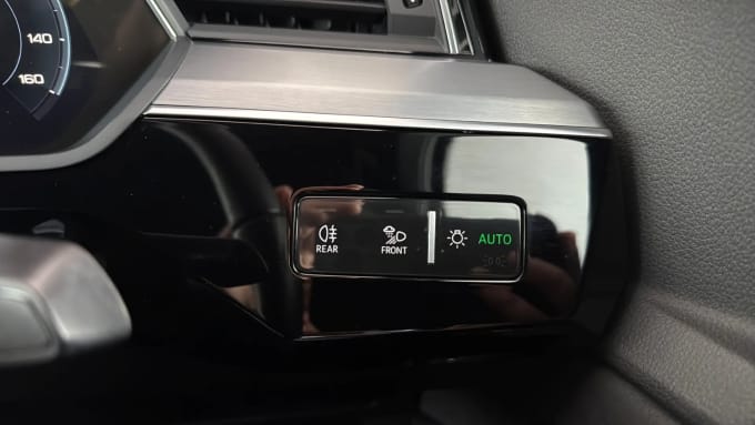 2022 Audi E-tron