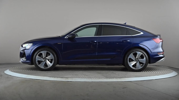 2022 Audi E-tron