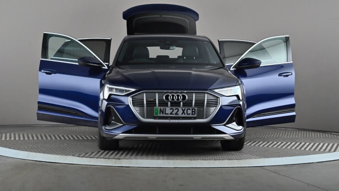 2022 Audi E-tron