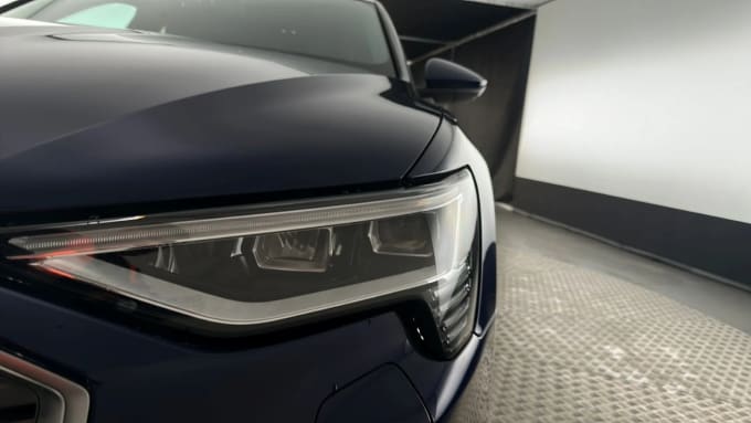2022 Audi E-tron