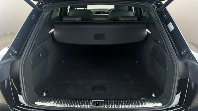 2022 Audi E-tron