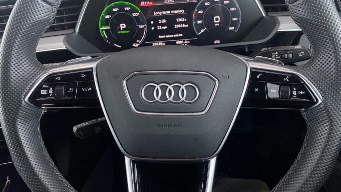 2022 Audi E-tron