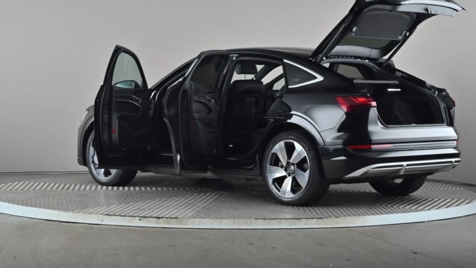 2021 Audi E-tron