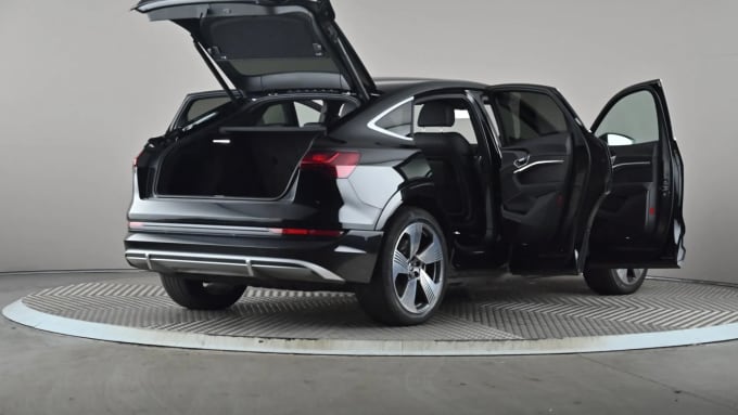 2021 Audi E-tron