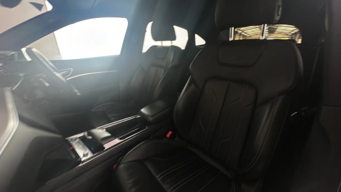 2021 Audi E-tron