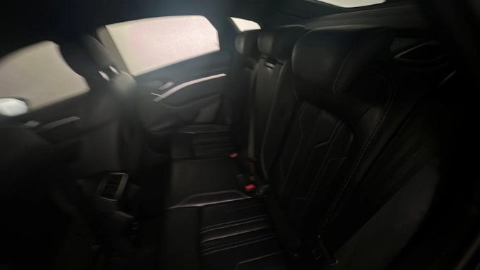 2021 Audi E-tron