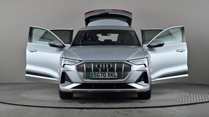 2020 Audi E-tron