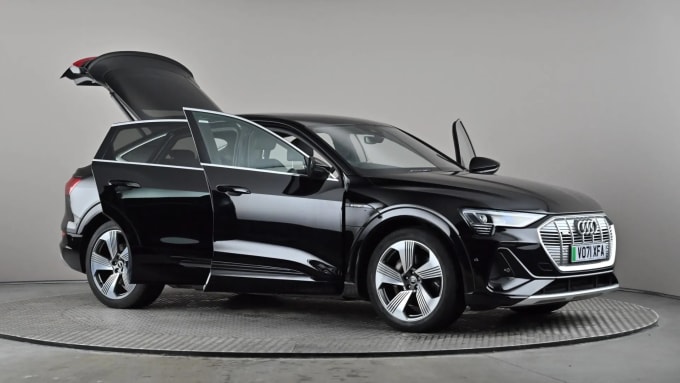 2021 Audi E-tron