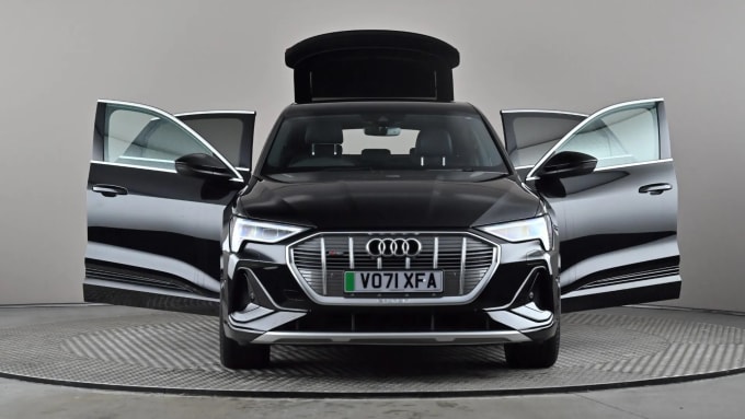 2021 Audi E-tron