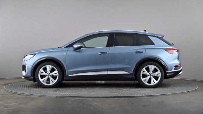 2022 Audi Q4