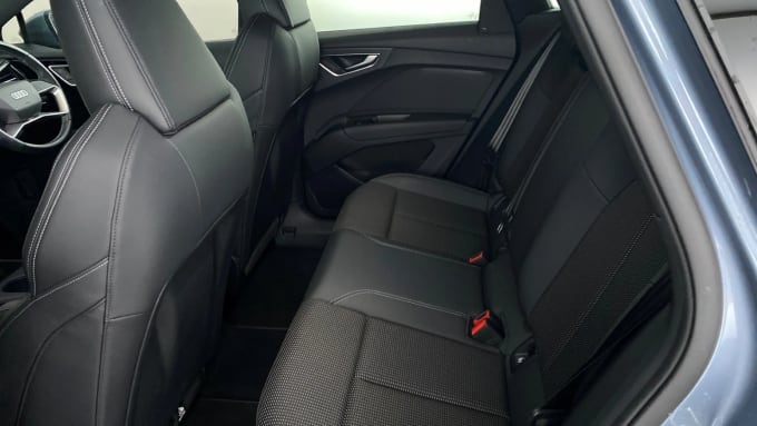 2022 Audi Q4