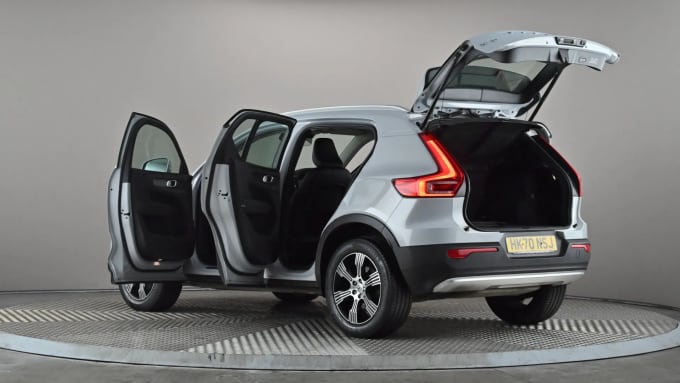 2021 Volvo Xc40